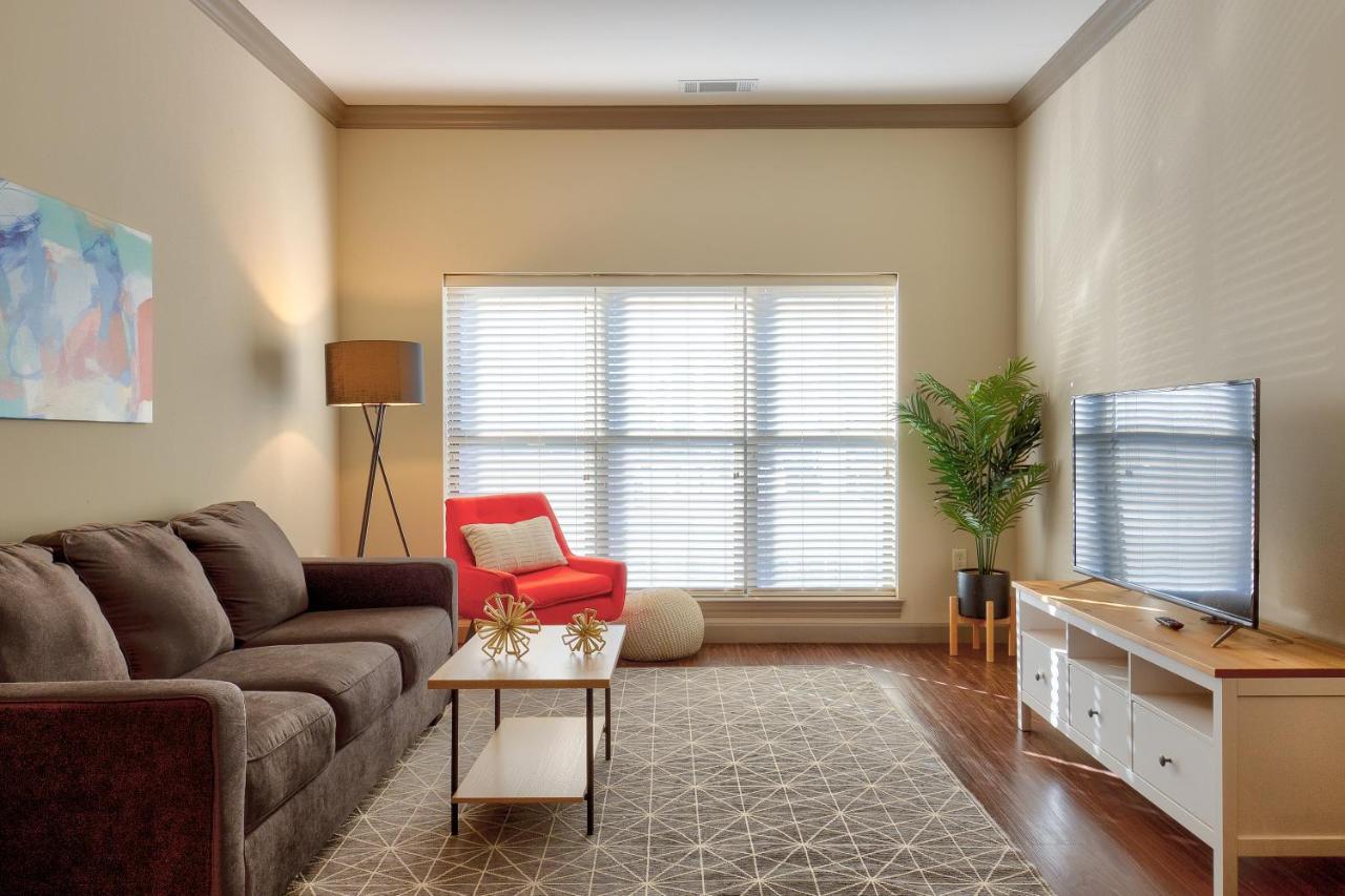 Kasa West End St Louis Aparthotel Richmond Heights