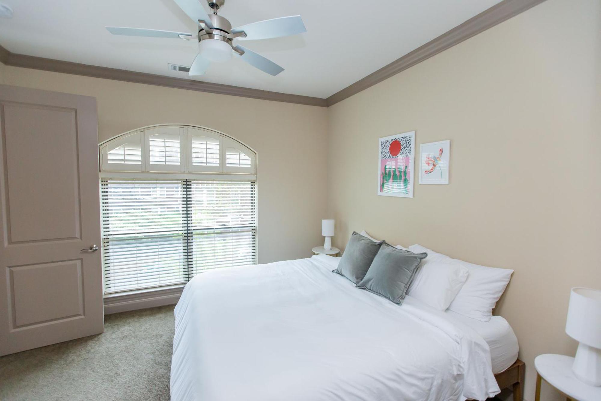 Kasa West End St Louis Aparthotel Richmond Heights
