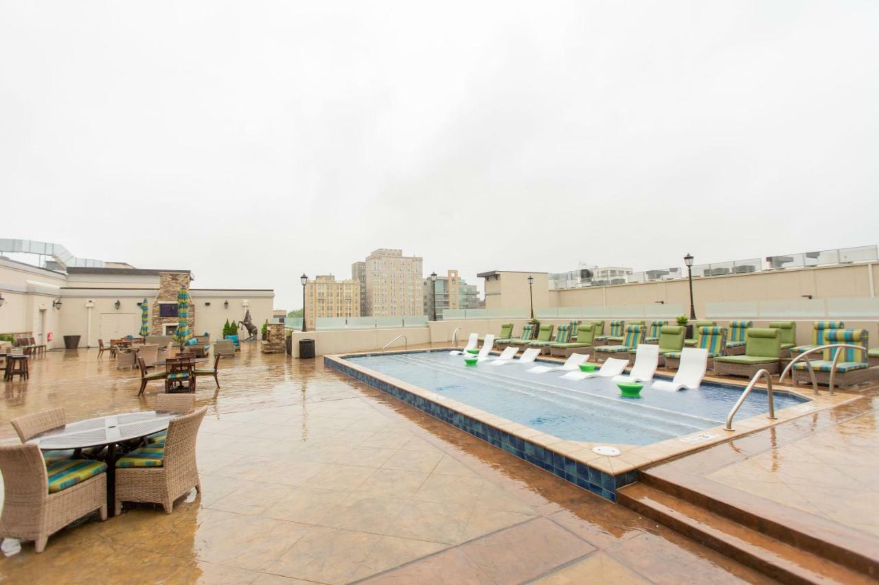 Kasa West End St Louis Aparthotel